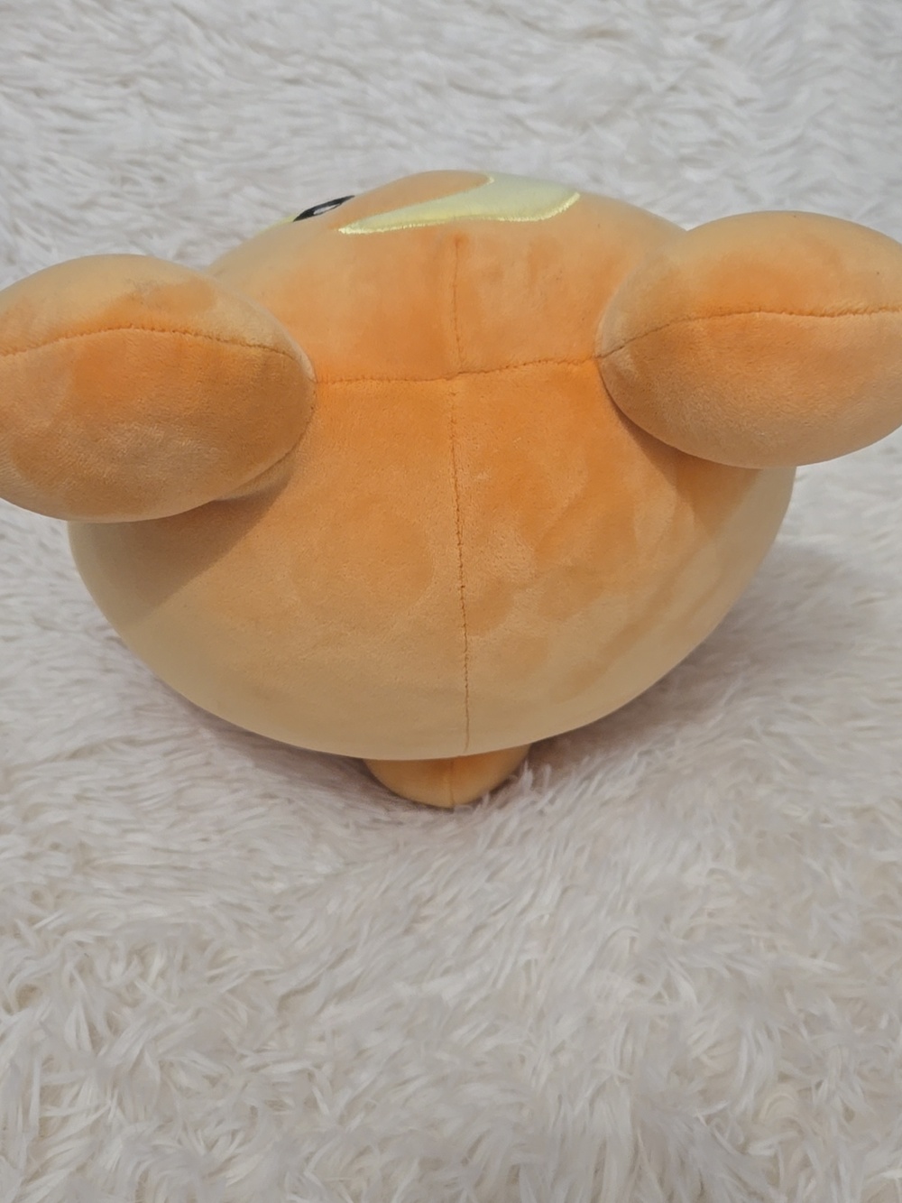 Teddiursa Squishmallow by Jazwares - Picture 6 of 7